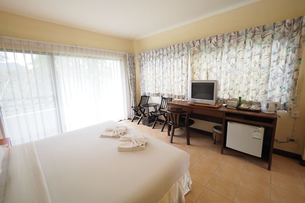 Photo of Bedroom in Thab Prik