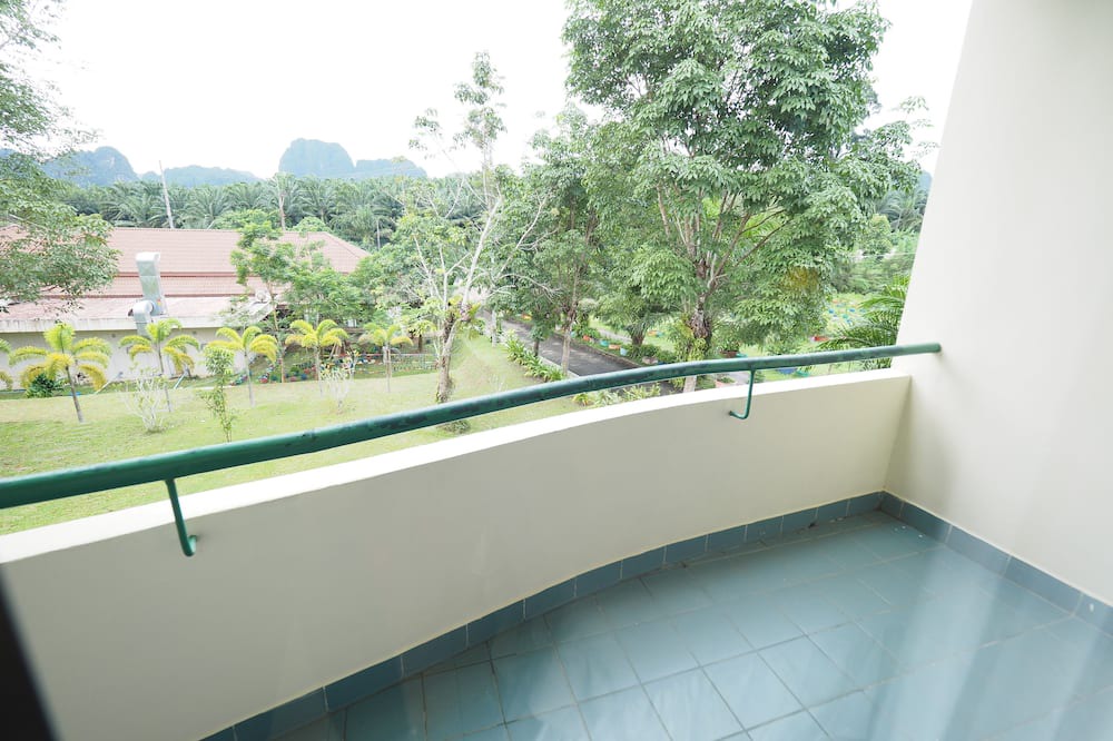 Photo of Patio Balcony in Thab Prik