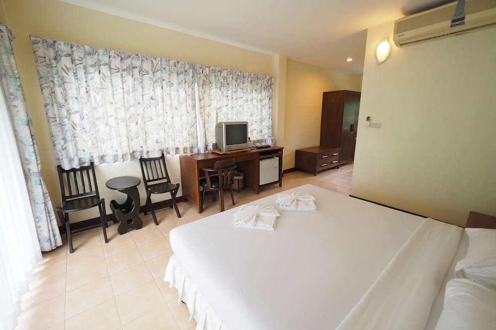 Photo of Bedroom in Thab Prik