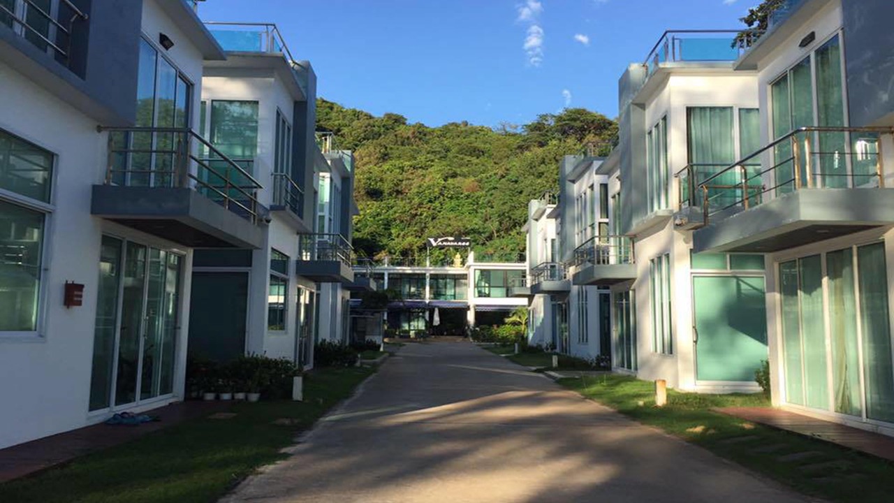 Photo of Outdoor in Sanamchai