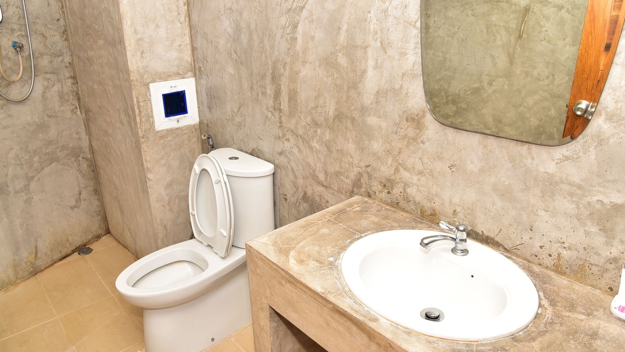 Photo of Bathroom in Pak Nam Pran