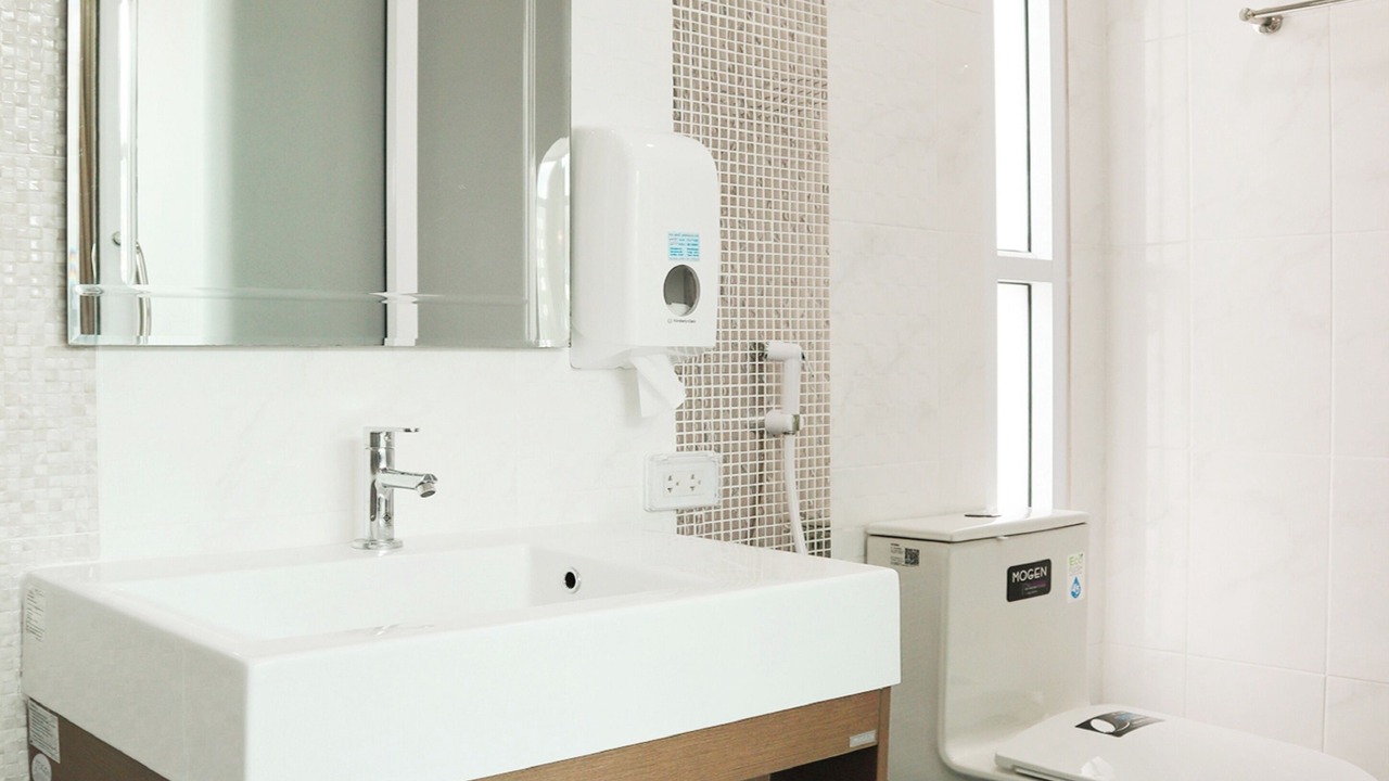 Photo of Bathroom in Pak Nakhon