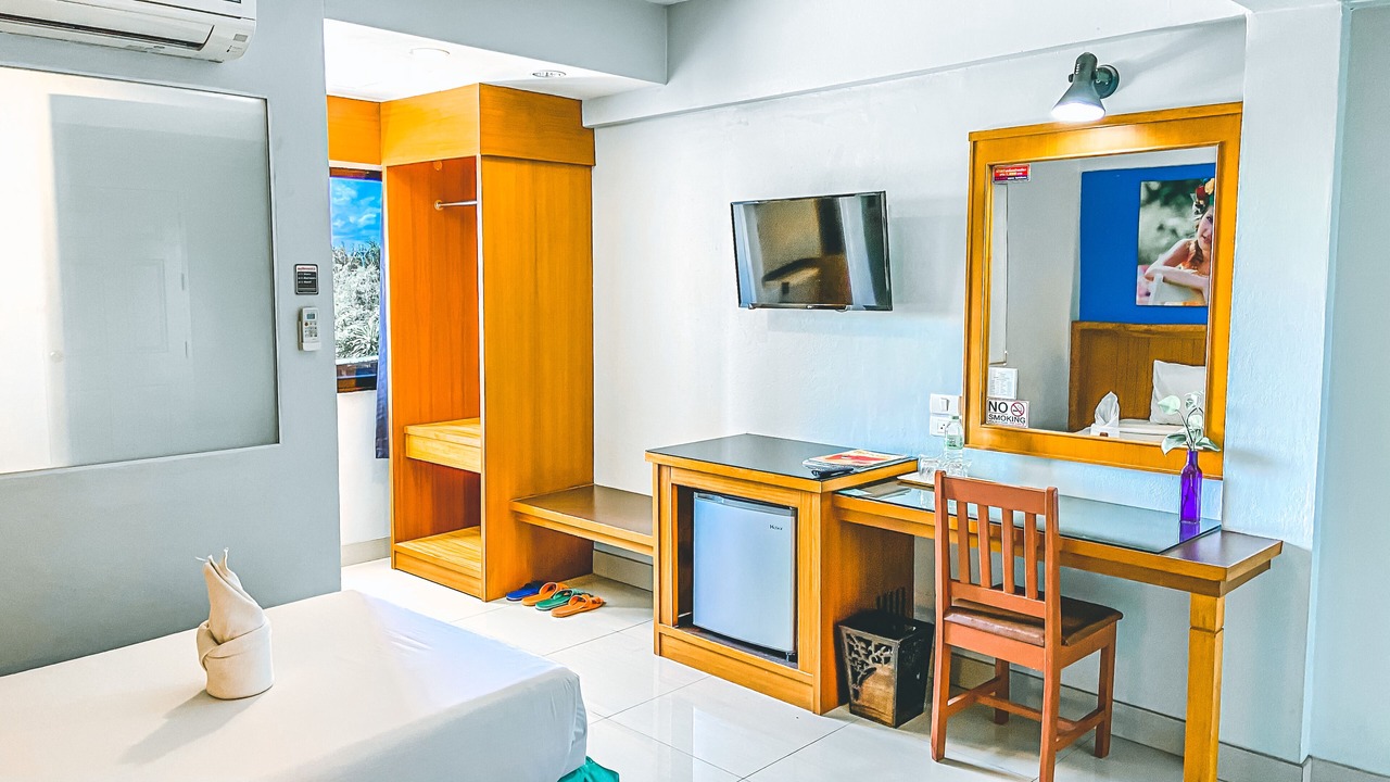 Photo of Bedroom in Hua Toei