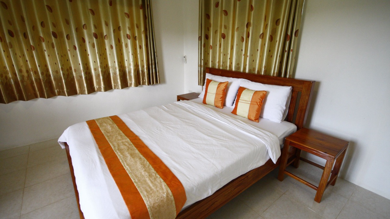 Photo of Bedroom in Makham