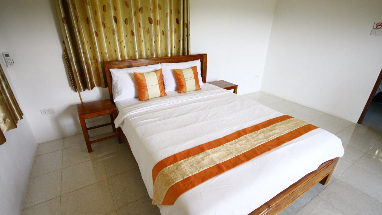 Photo of Bedroom in Makham