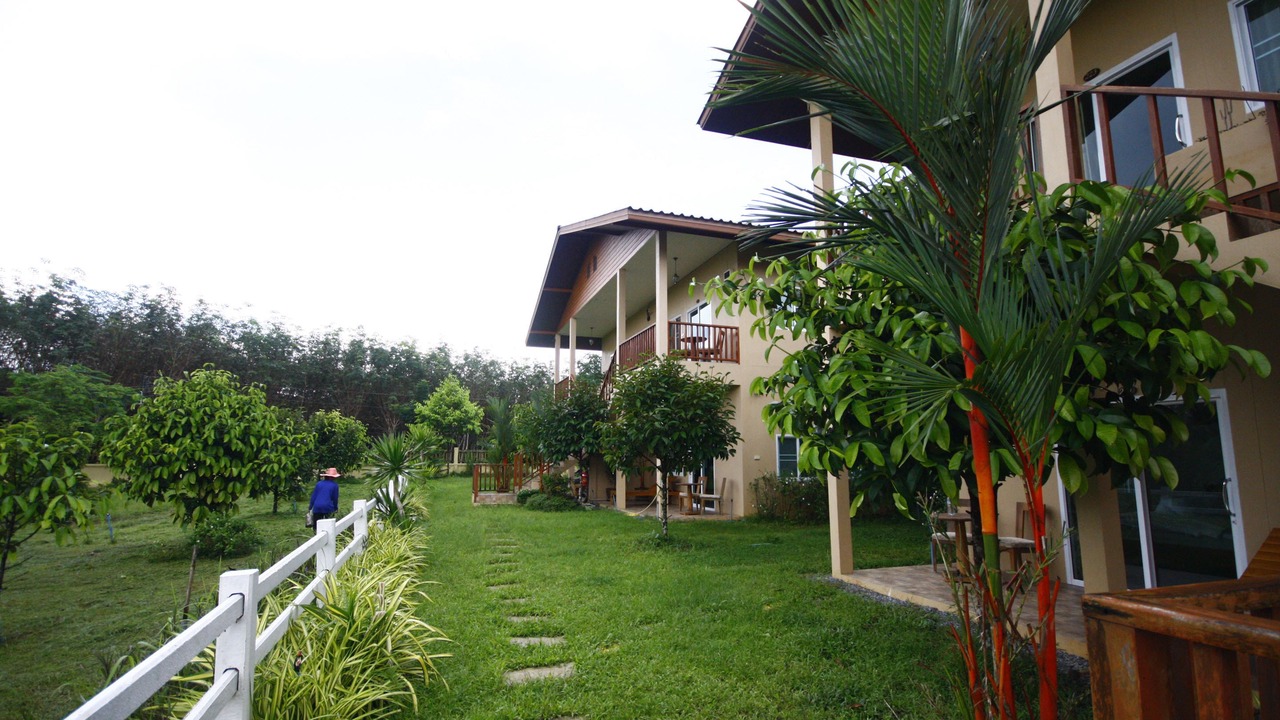 Photo of Outdoor in Makham