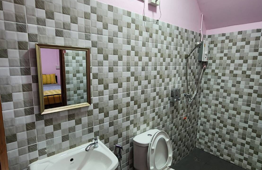 Photo of Bathroom in Nan