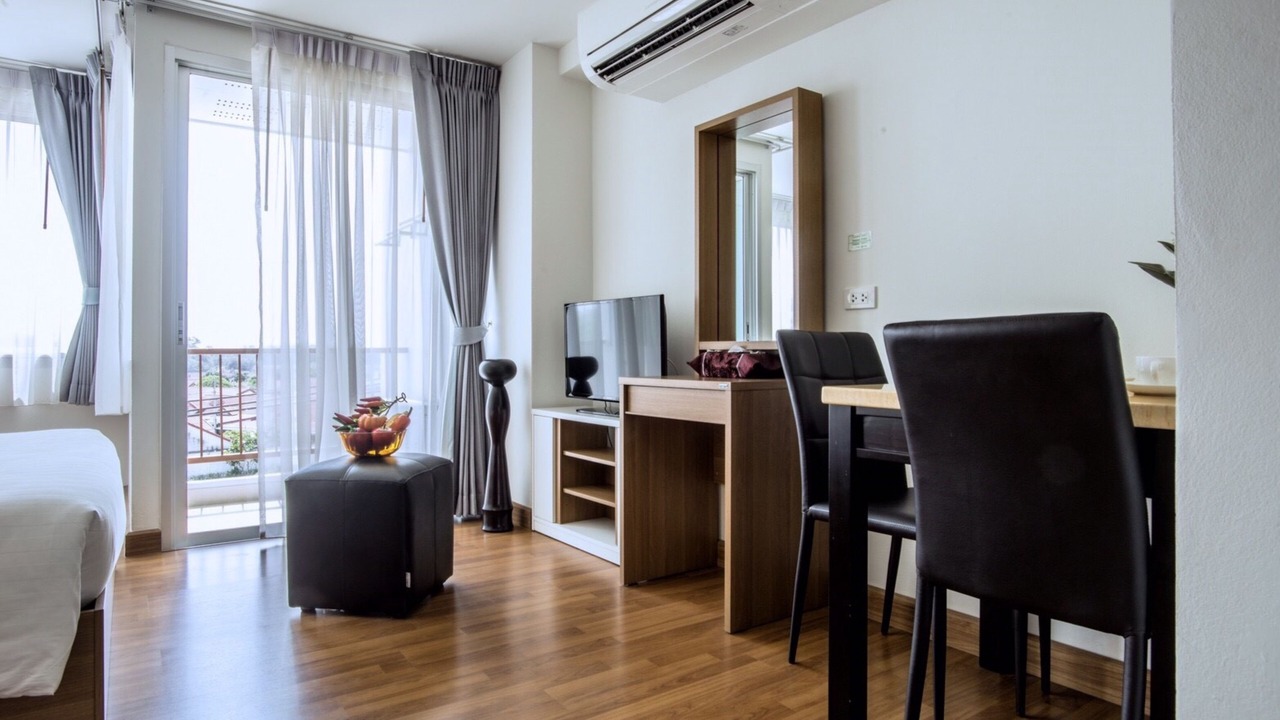 Photo of Livingroom in Si Maha Phot
