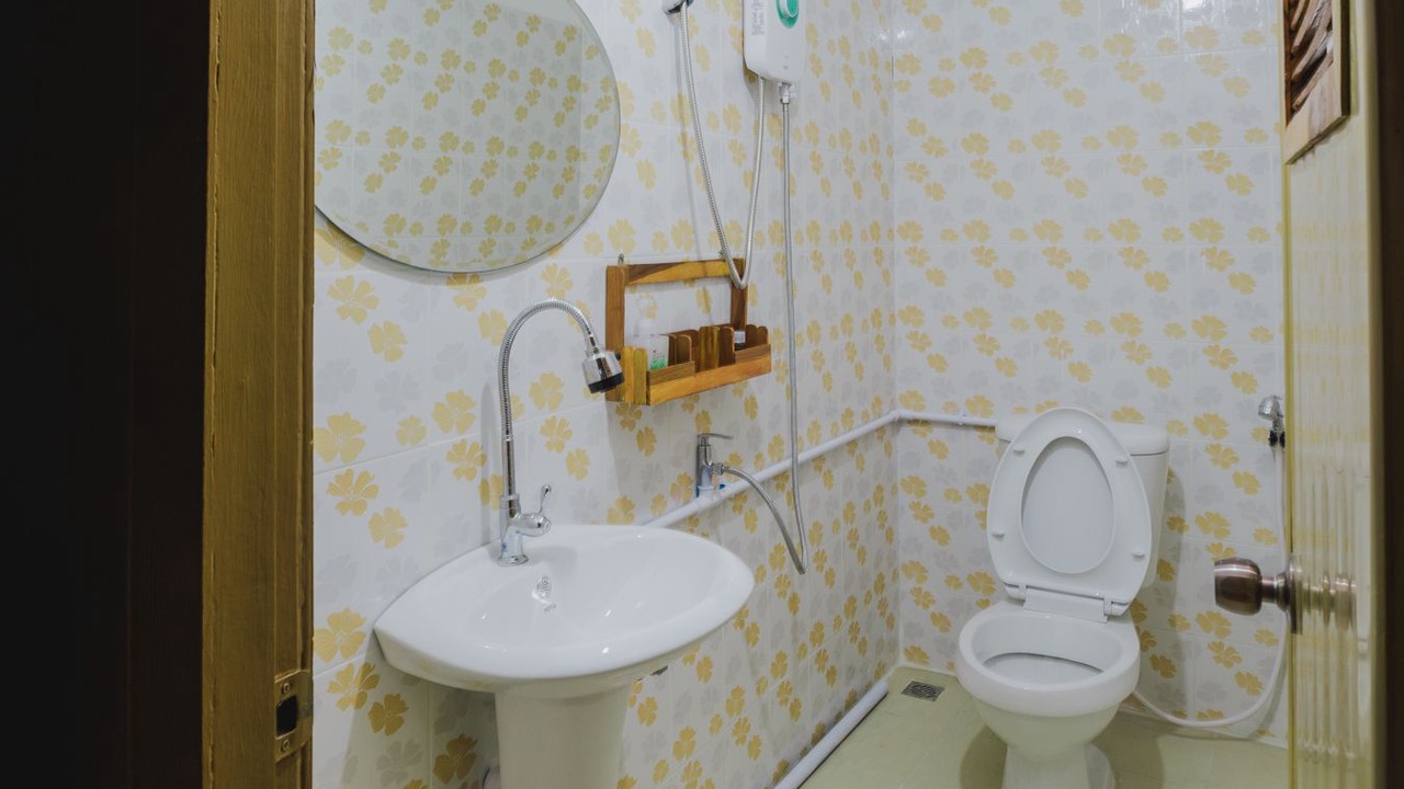 Photo of Bathroom in Mueang Kao