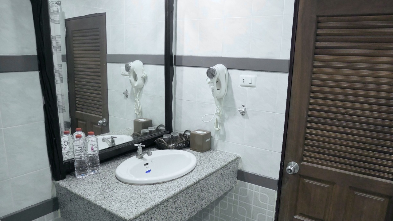 Photo of Bathroom in Ao Luek