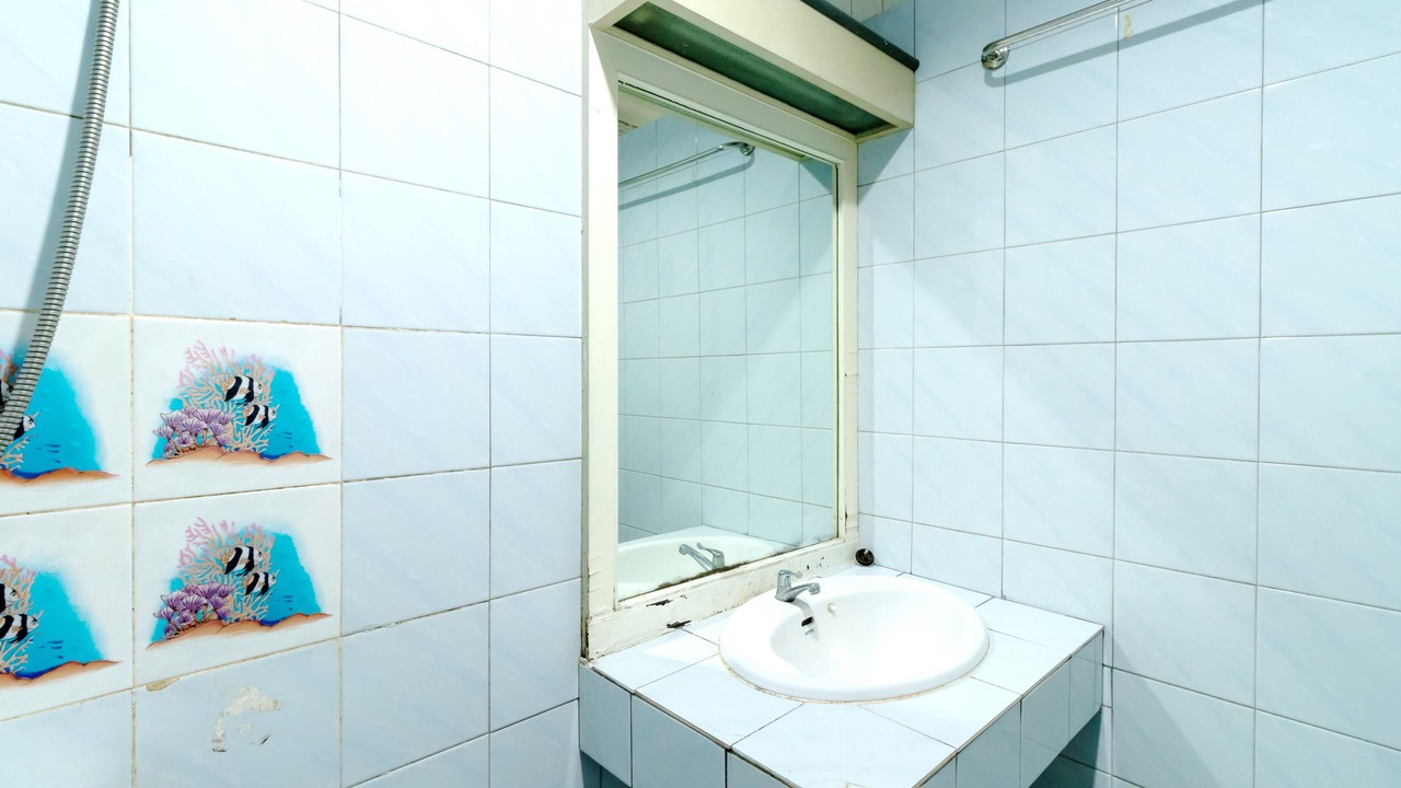 Photo of Bathroom in Downtown Hat Yai