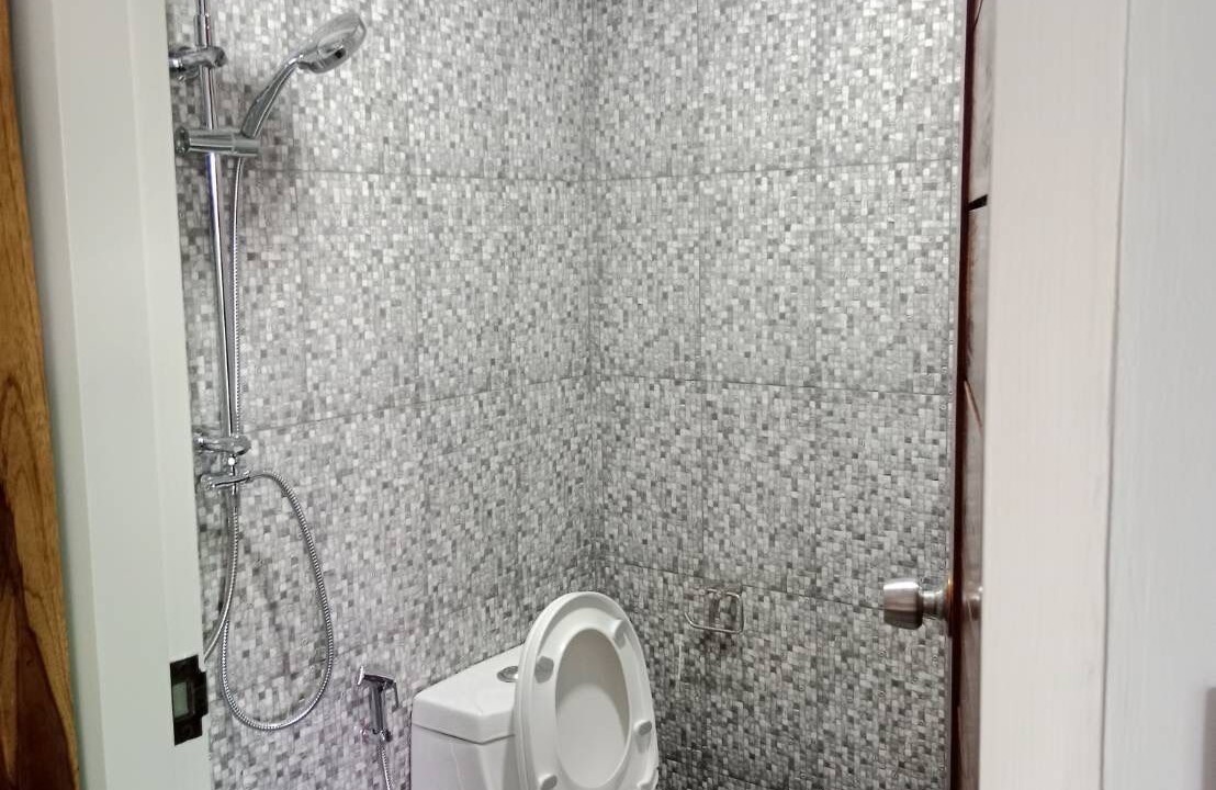 Photo of Bathroom in Khek Noi