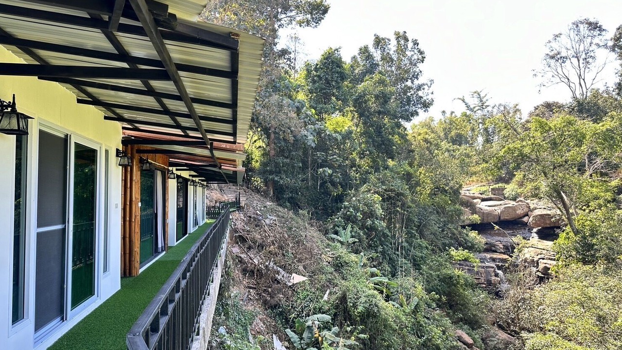 Photo of Patio Balcony in Khek Noi