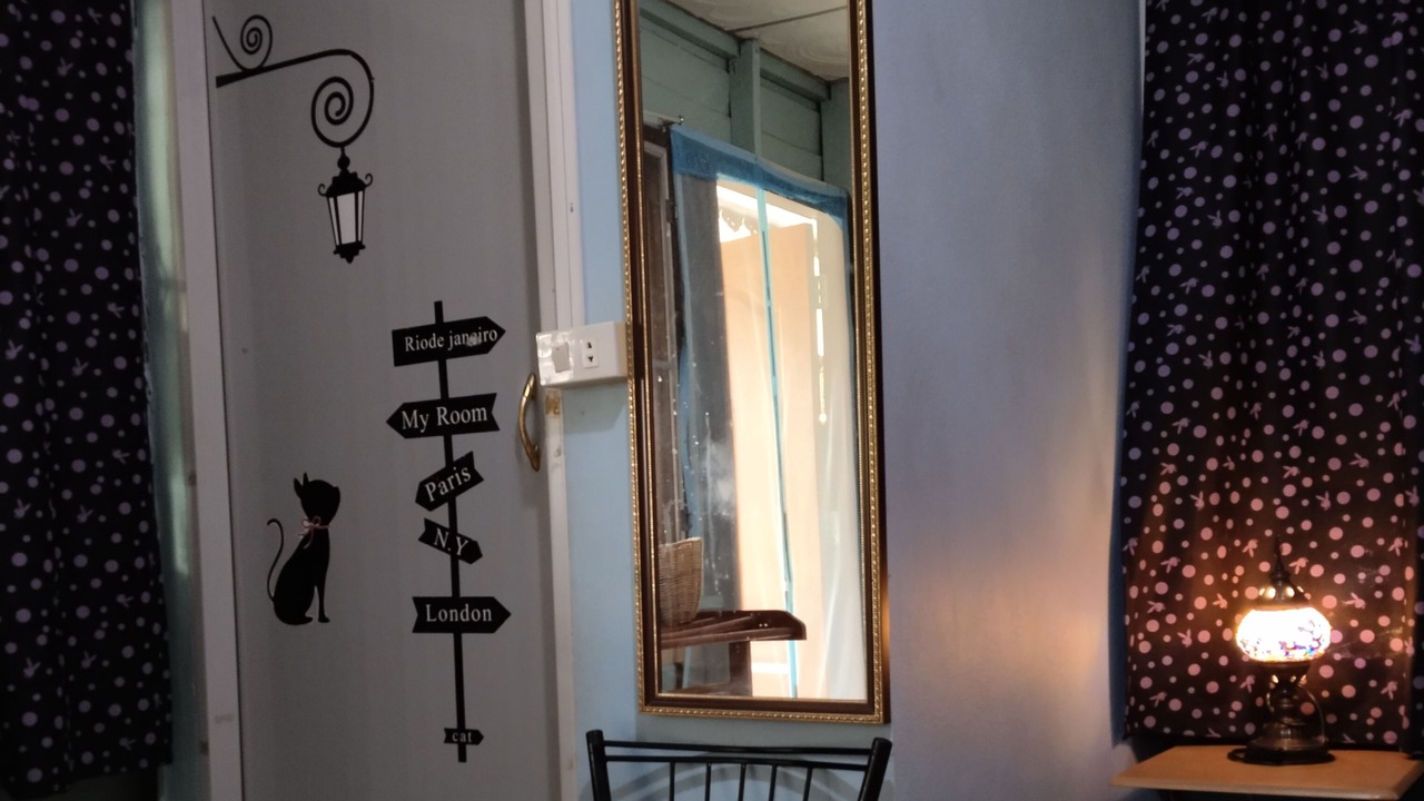 Photo of Bedroom in Don Muang