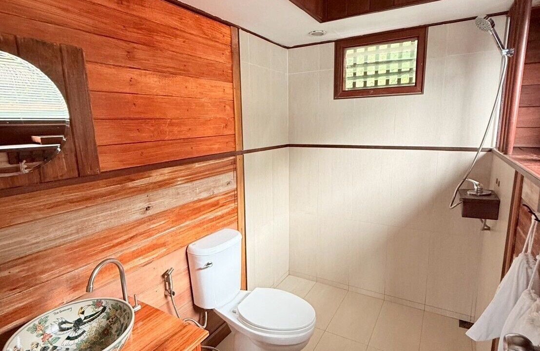 Photo of Bathroom in Ban Ta Khun