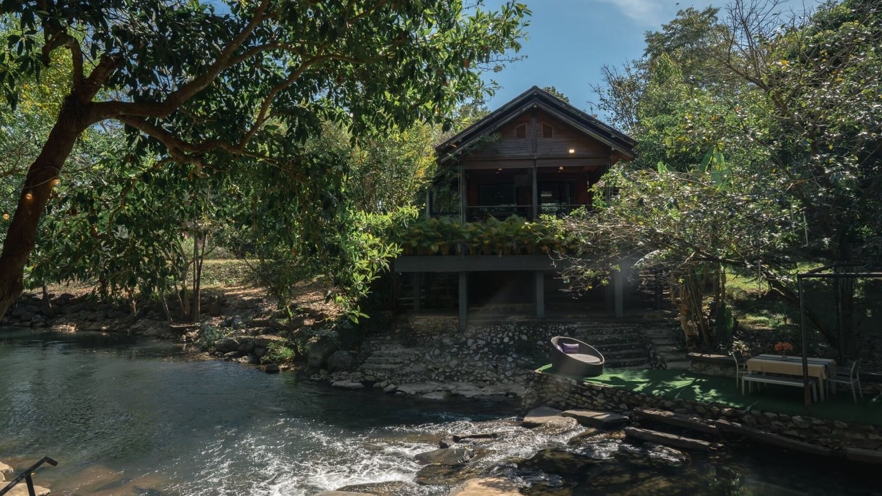 Photo of Outdoor in Wat Bung Toei
