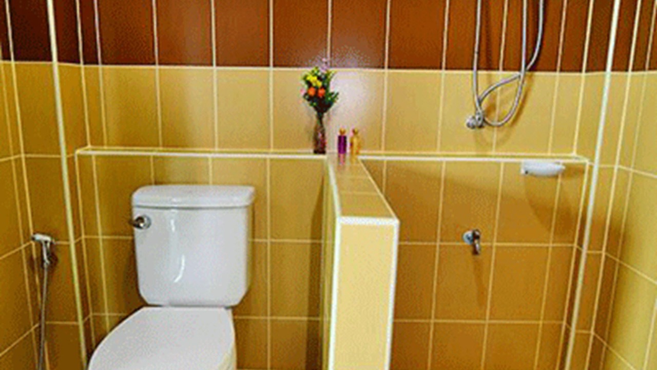 Photo of Bathroom in Mae Pa