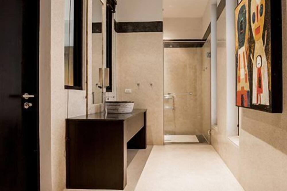 Photo of Bathroom in Klong Son