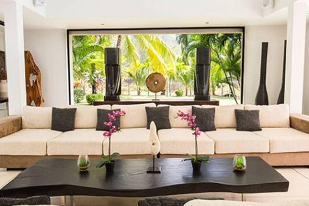 Photo of Livingroom in Klong Son