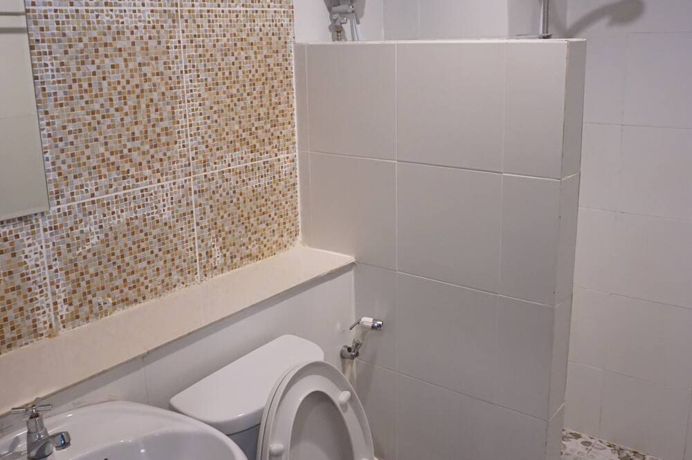 Photo of Bathroom in Pak Chom