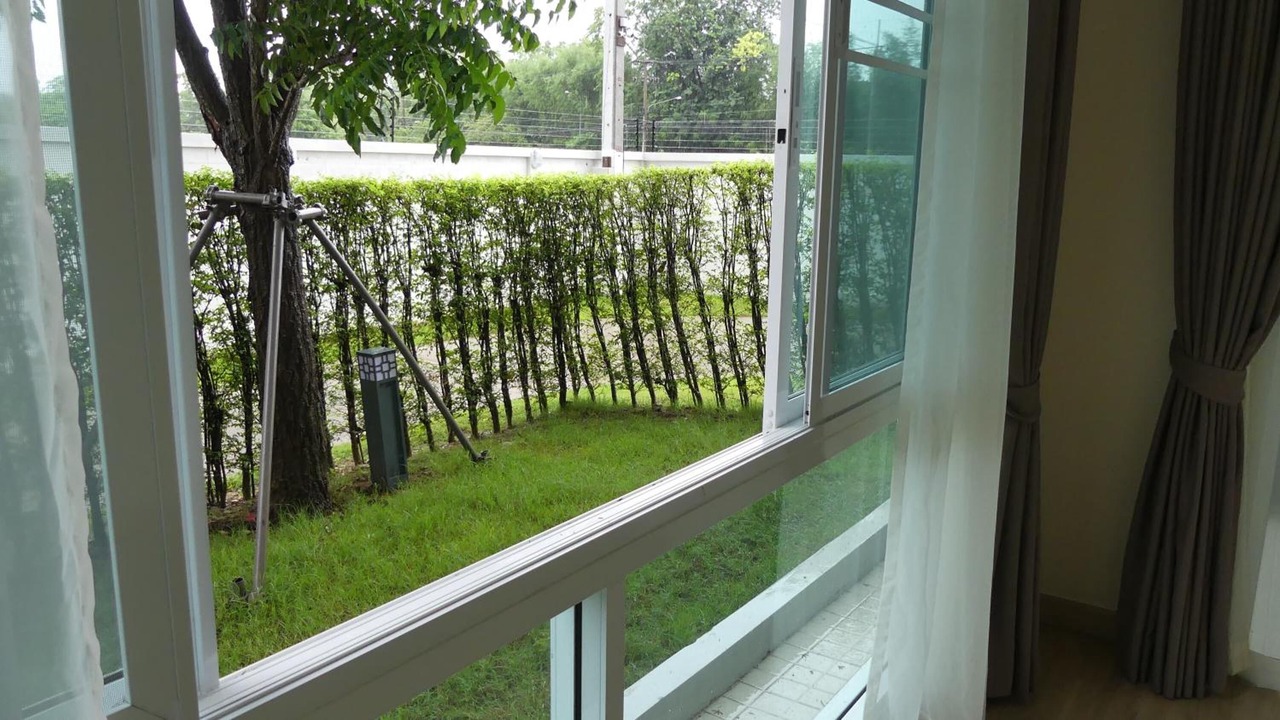 Photo of Patio Balcony in Tha Tum