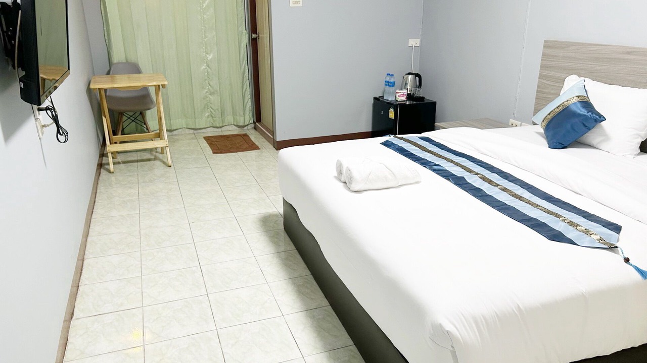 Photo of Bedroom in Hua Mak