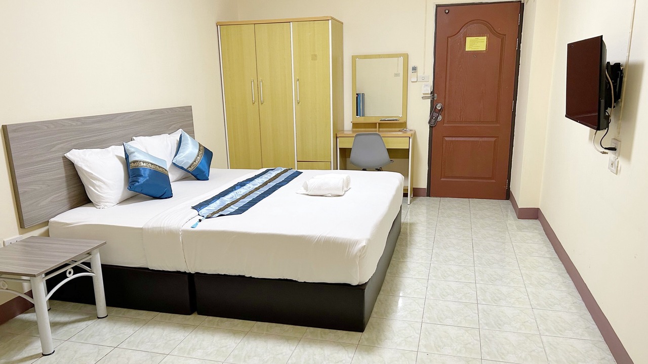 Photo of Bedroom in Hua Mak