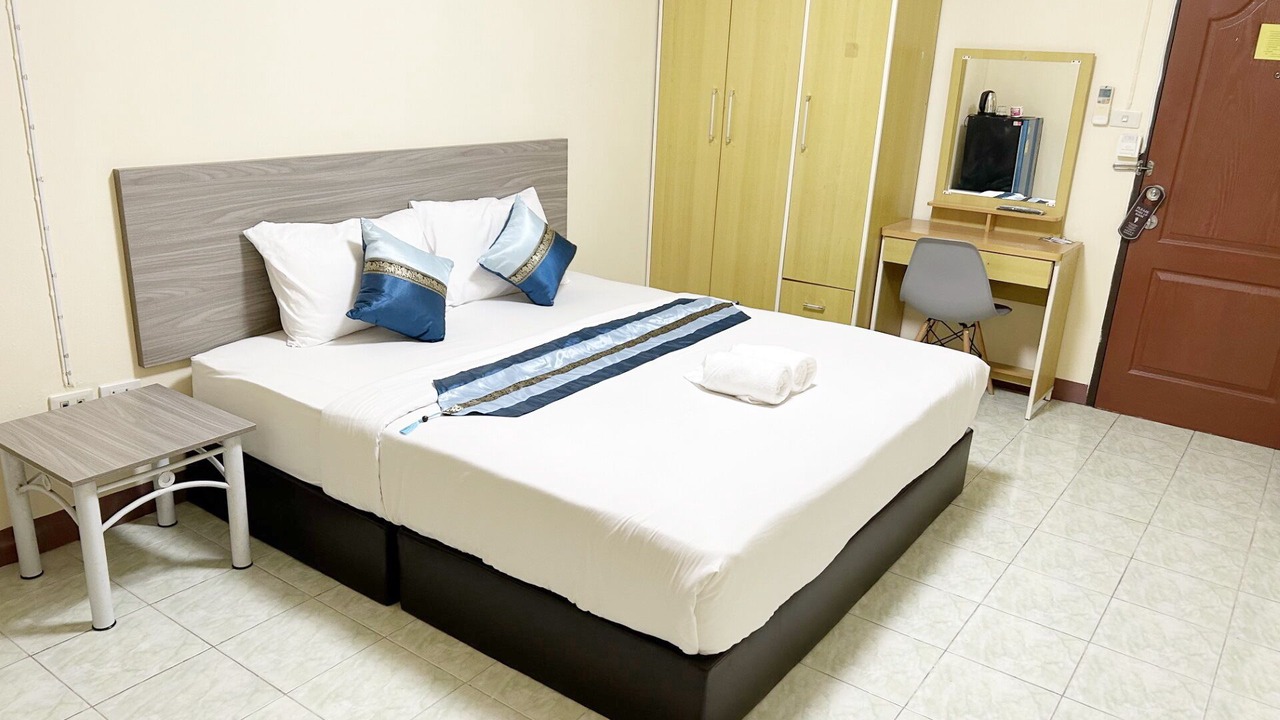 Photo of Bedroom in Hua Mak