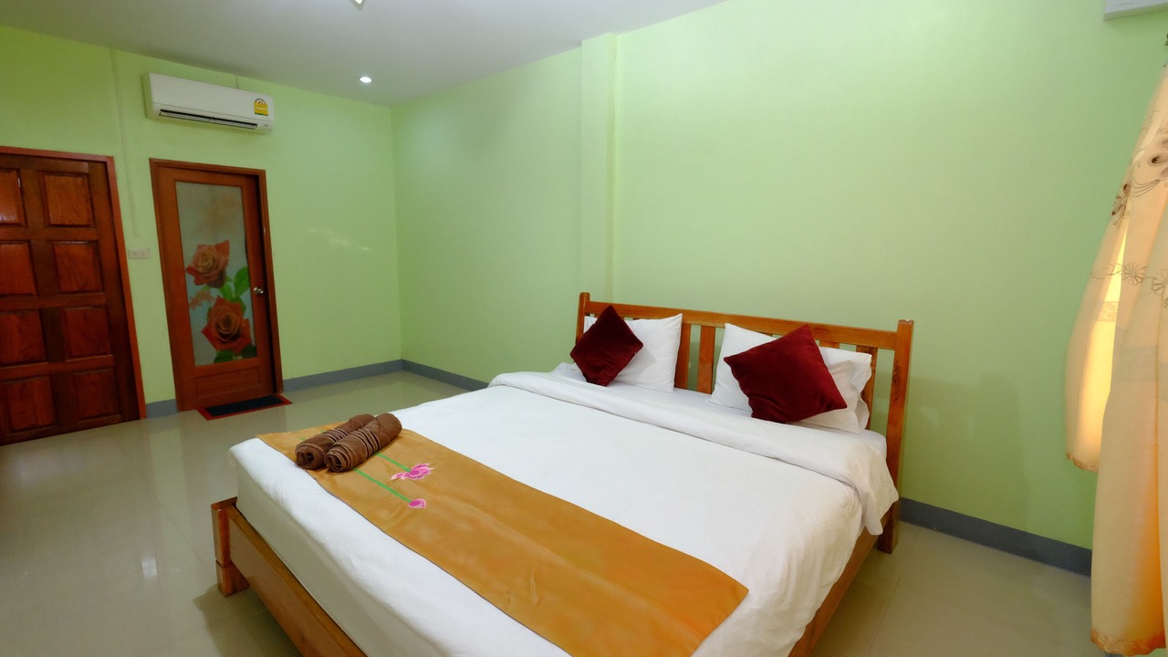 Photo of Bedroom in Nong Yat