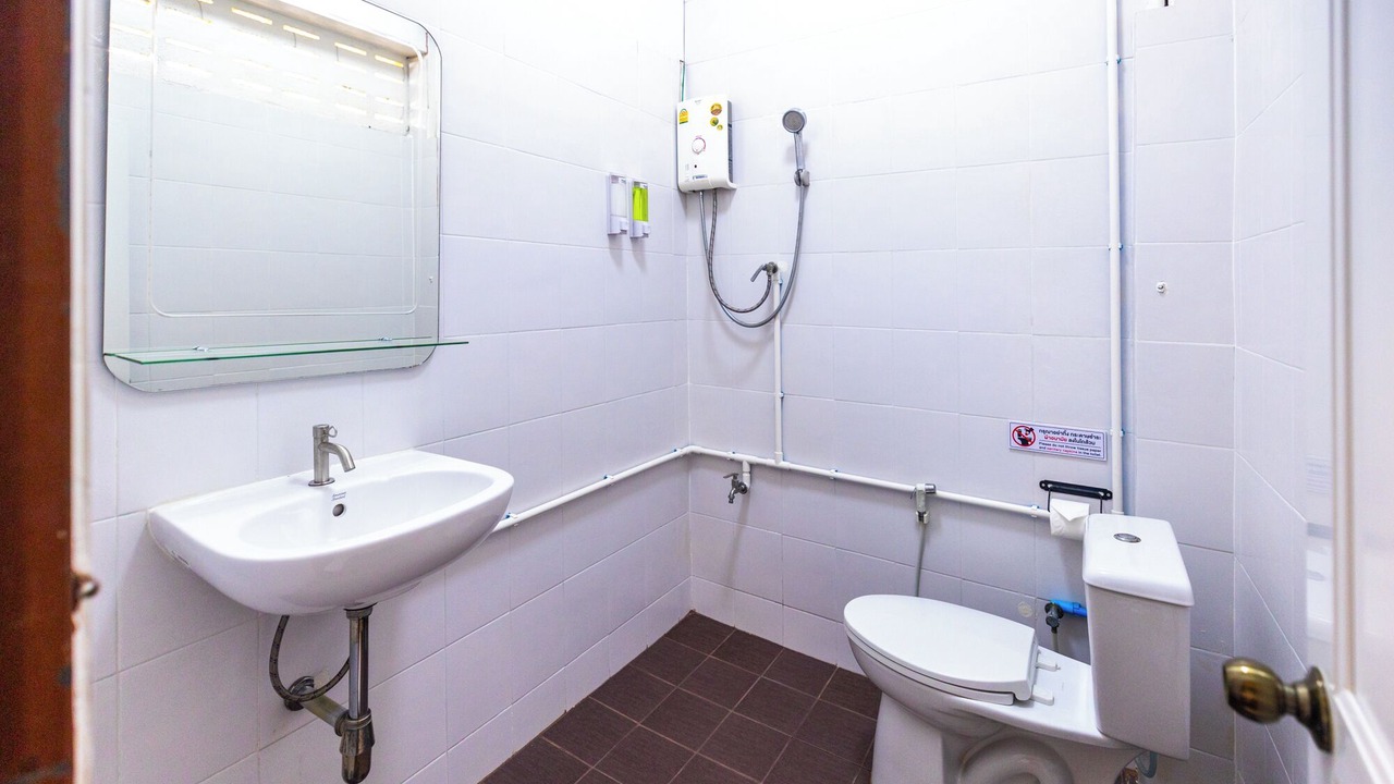 Photo of Bathroom in Trang