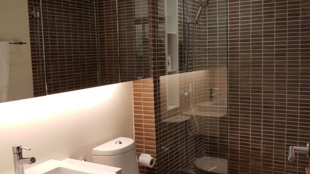 Photo of Bathroom in Pak Nam Pran