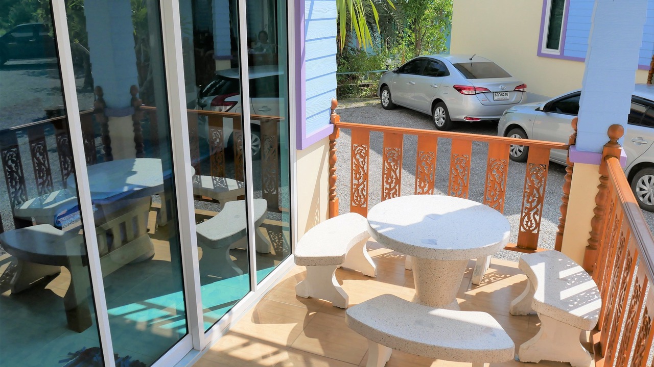 Photo of Patio Balcony in Khlong Khut