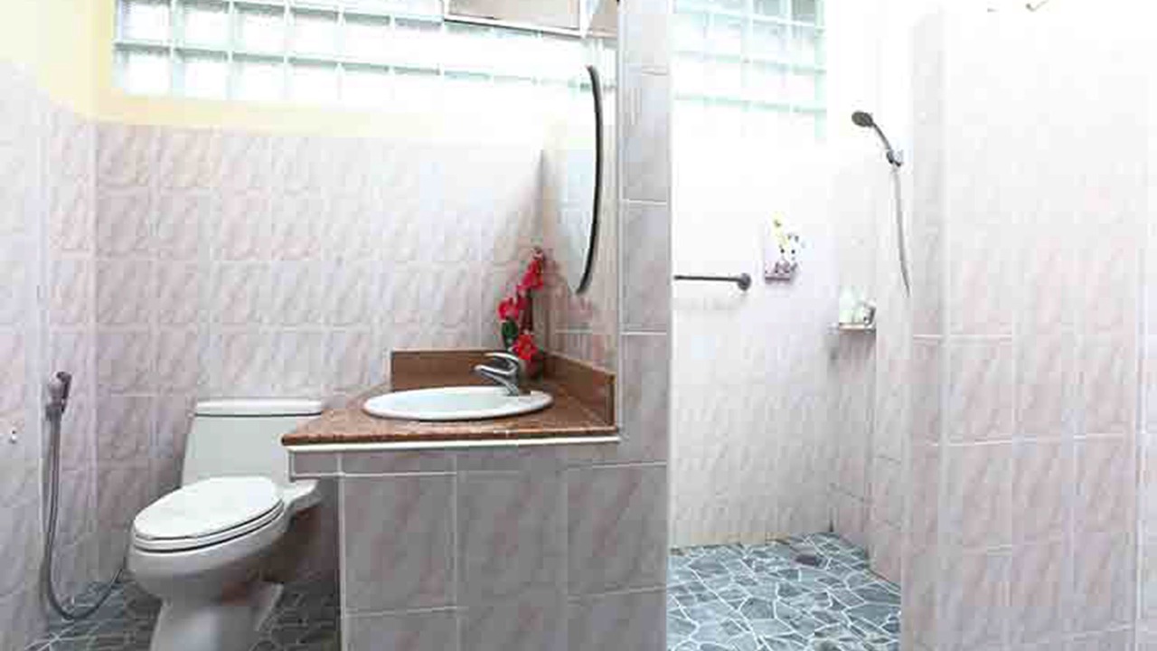 Photo of Bathroom in Na Noi