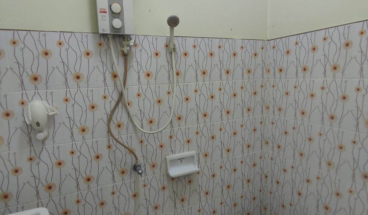 Photo of Bathroom in Damnoen Saduak