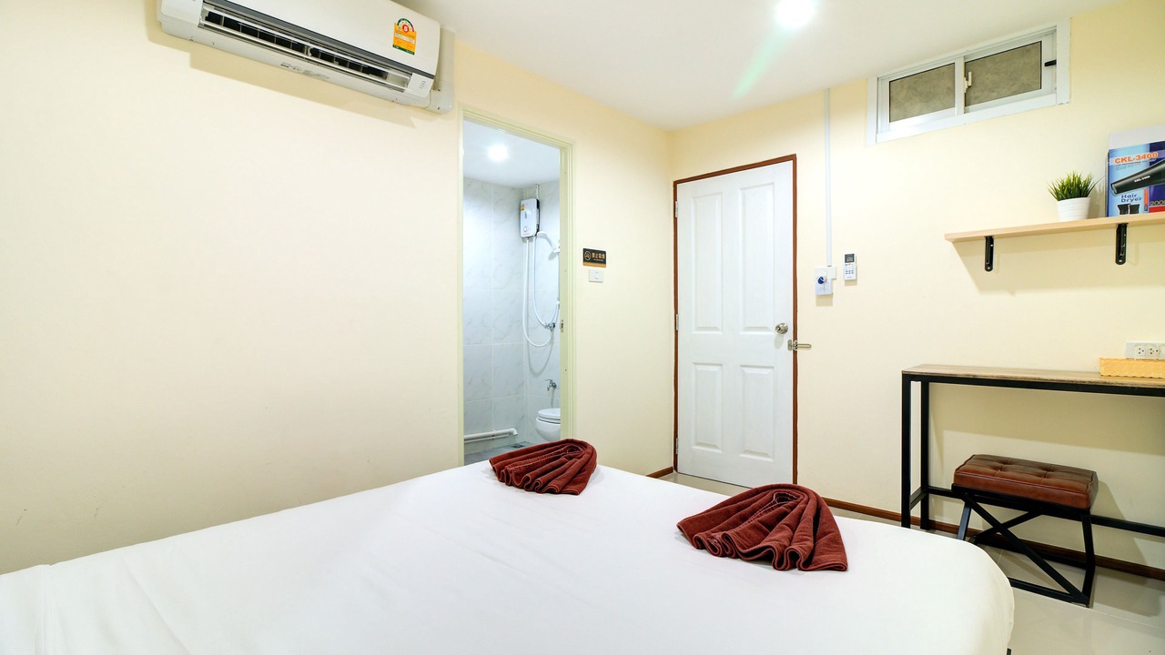 Photo of Bedroom in Makkasan