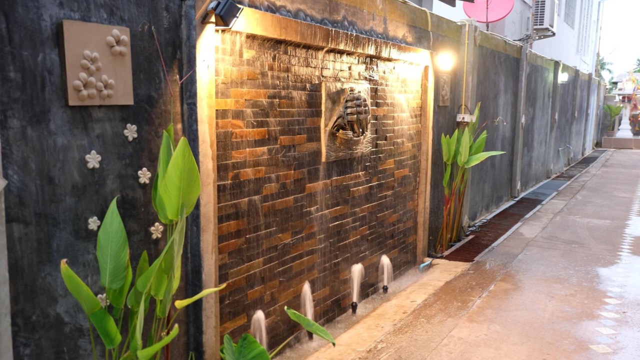 Photo of Outdoor in Hua Wiang