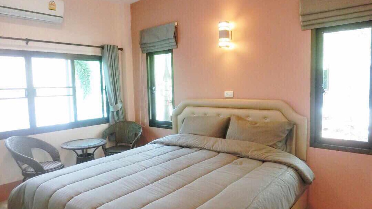 Photo of Bedroom in Trat