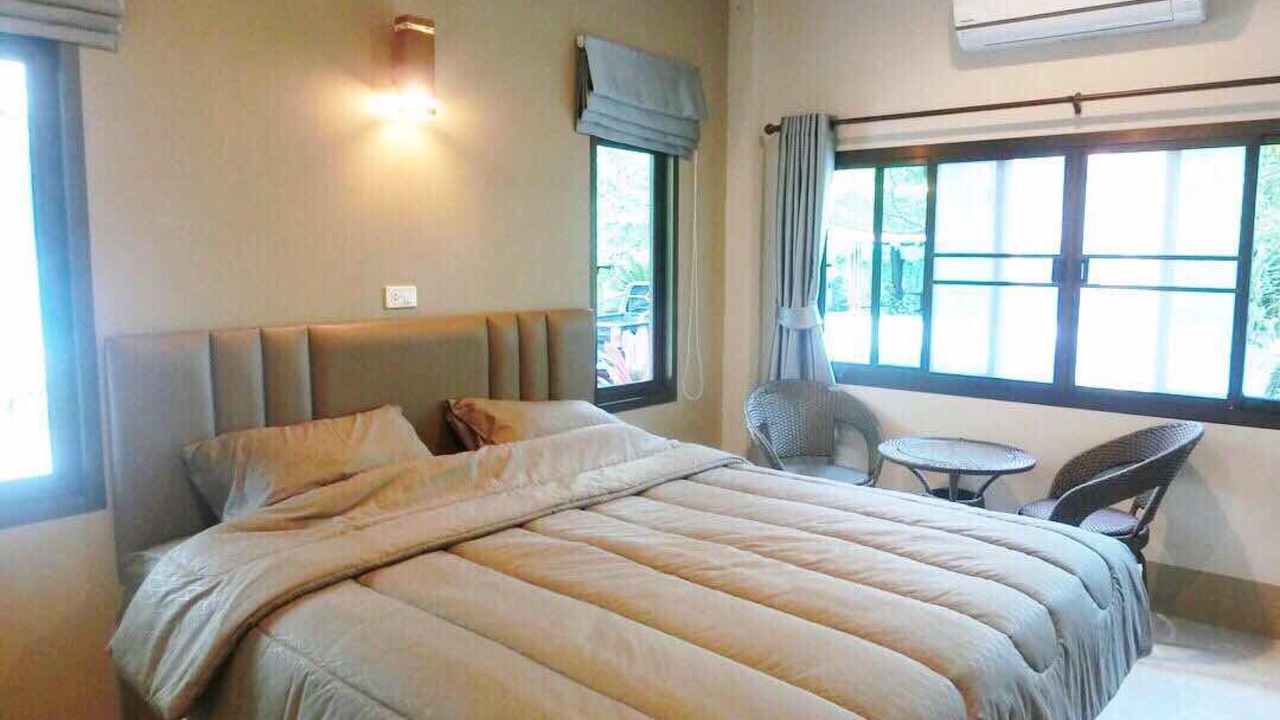 Photo of Bedroom in Trat