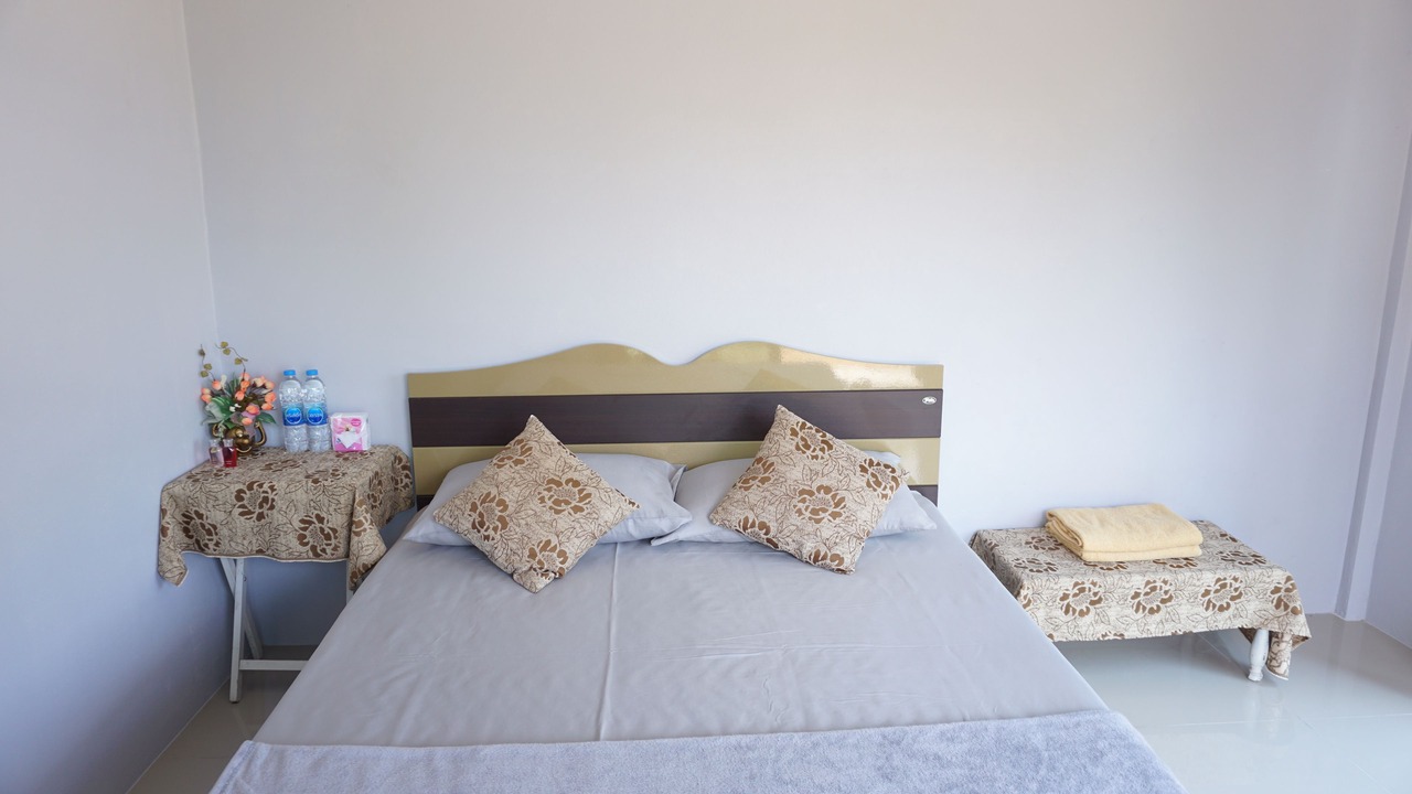 Photo of Bedroom in Pak Khlong