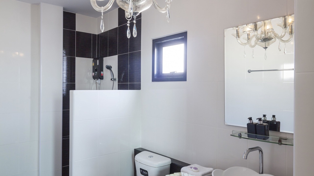 Photo of Bathroom in Nan
