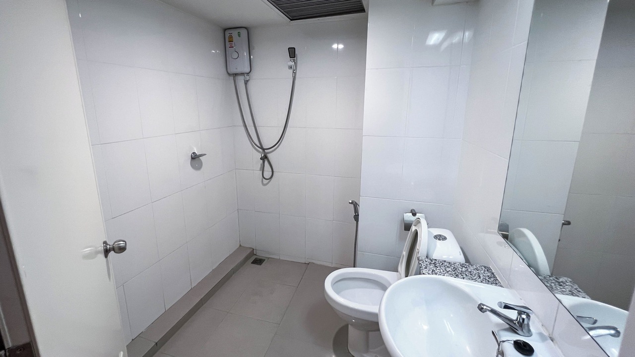 Photo of Bathroom in Nai Mueang
