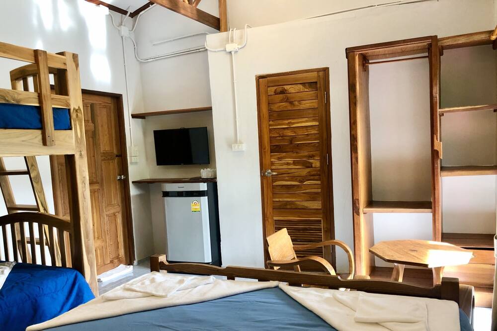 Photo of Bedroom in Koh Chang Tai