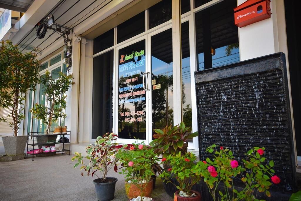 Photo of Outdoor in Phunphin
