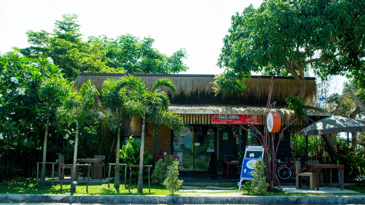 Photo of Others in Hin Lek Fai