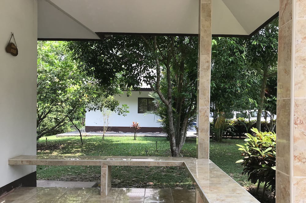 Photo of Patio Balcony in Pak Phli
