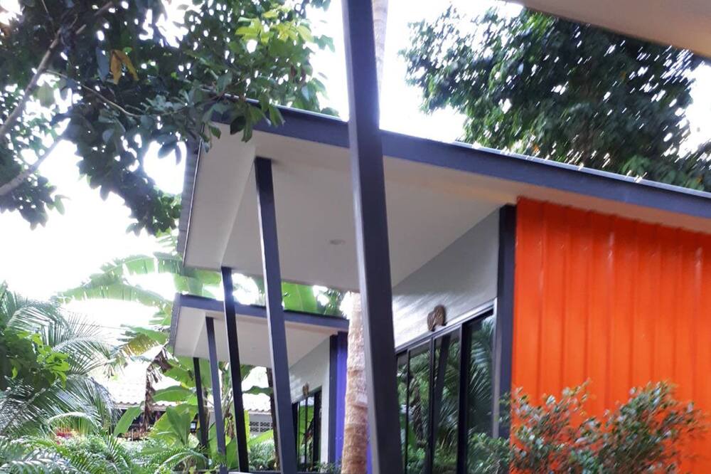 Photo of Patio Balcony in Kamlon