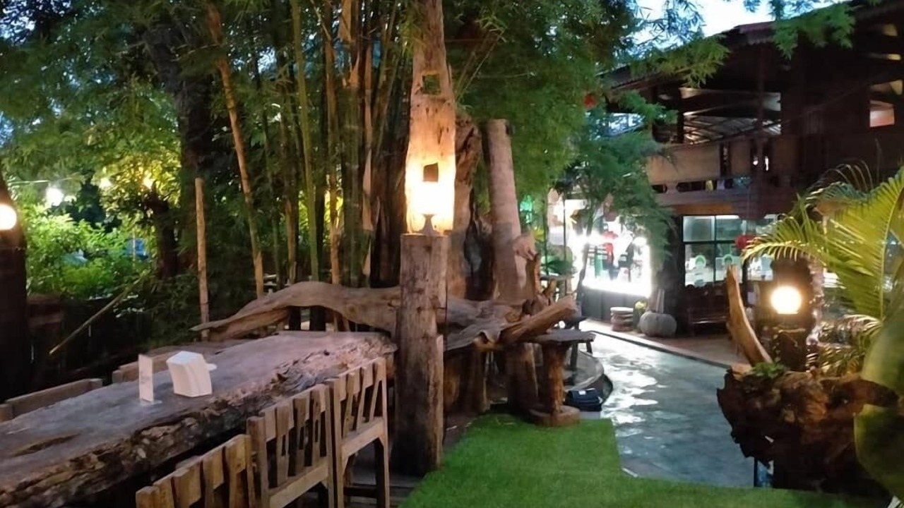 Photo of Outdoor in Den Chai