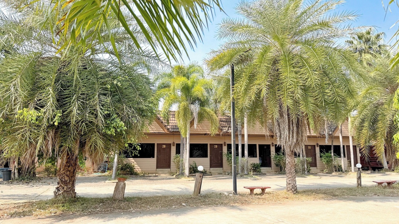 Photo of Outdoor in Sung Men