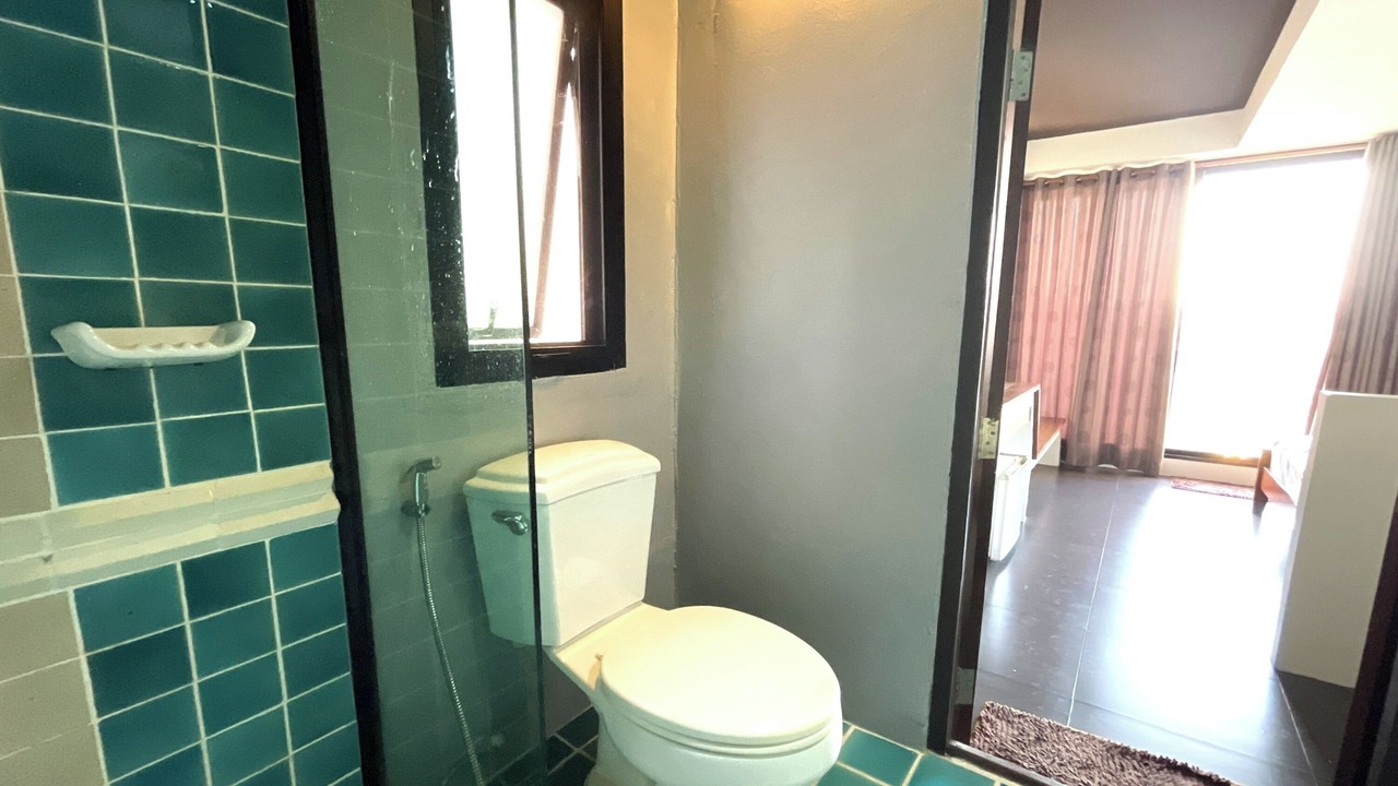 Photo of Bathroom in Hua Wiang