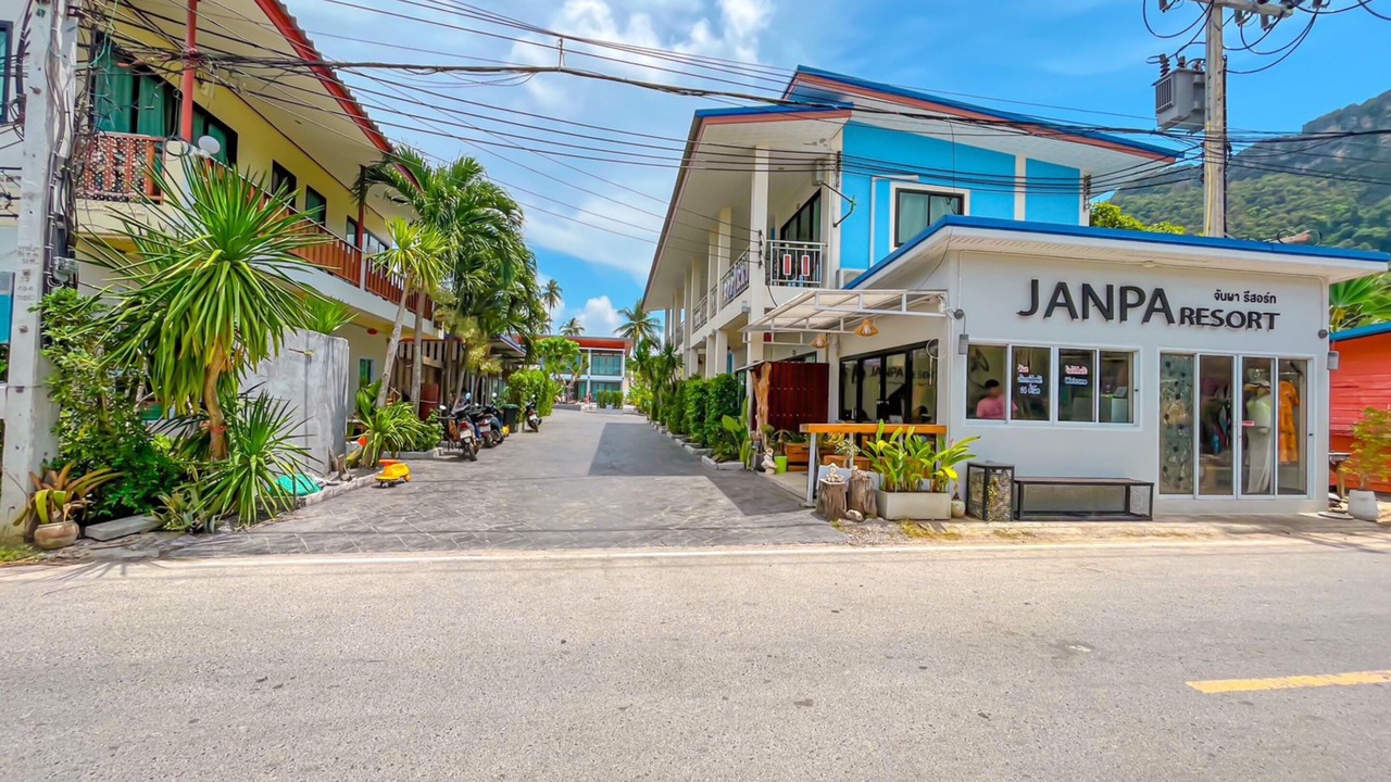 Photo of Outdoor in Don Sak